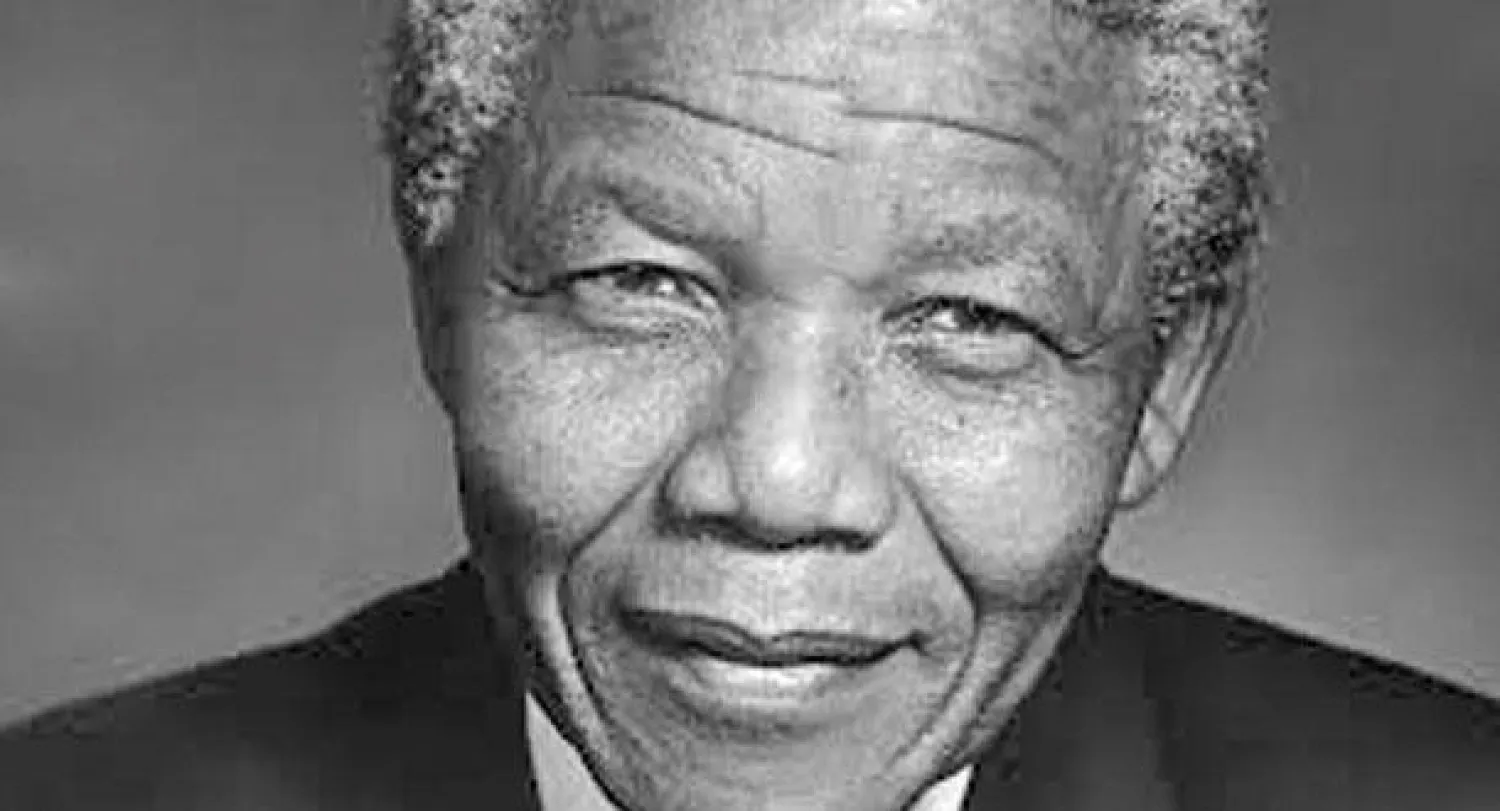 مانديلا يترك أربعة ملايين دولار لأسرته وحزبه والعاملين معه