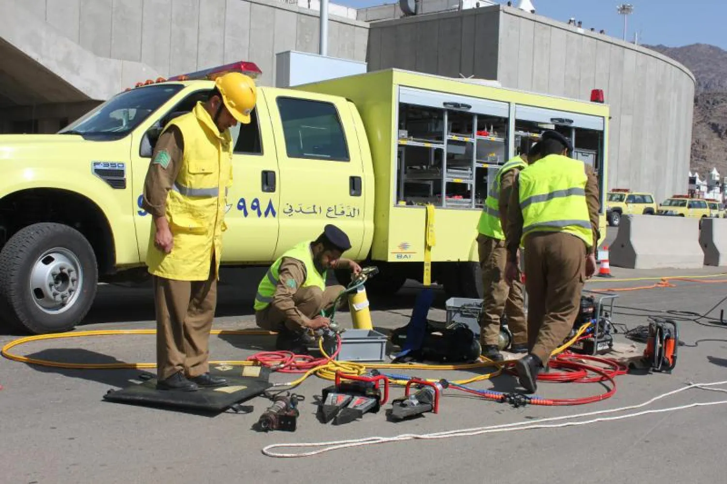 المعاق حركيا في السعودية يتدرب على التصرف في حال وقوع حوادث