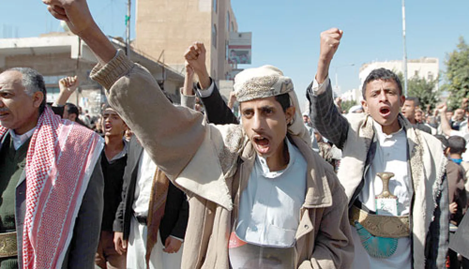 بعد الاتفاق مع «حاشد».. الحوثيون يتقدمون نحو صنعاء