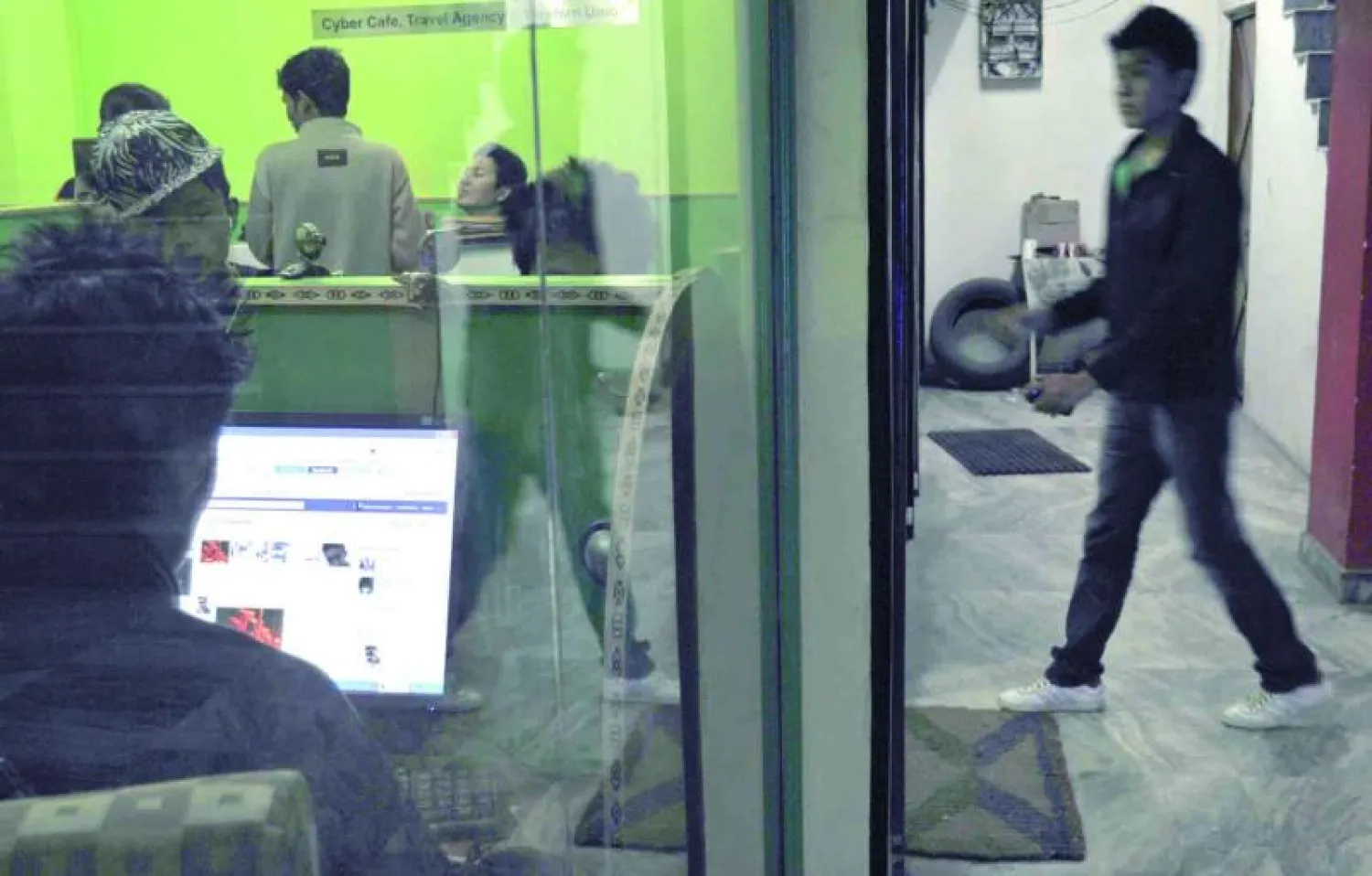 هندي قطع مسافة ألف ميل للمطالبة بهدية وهمية