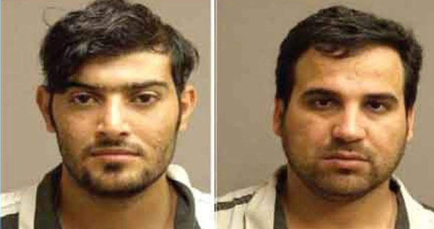 وعد رمضان علوان (يمين)