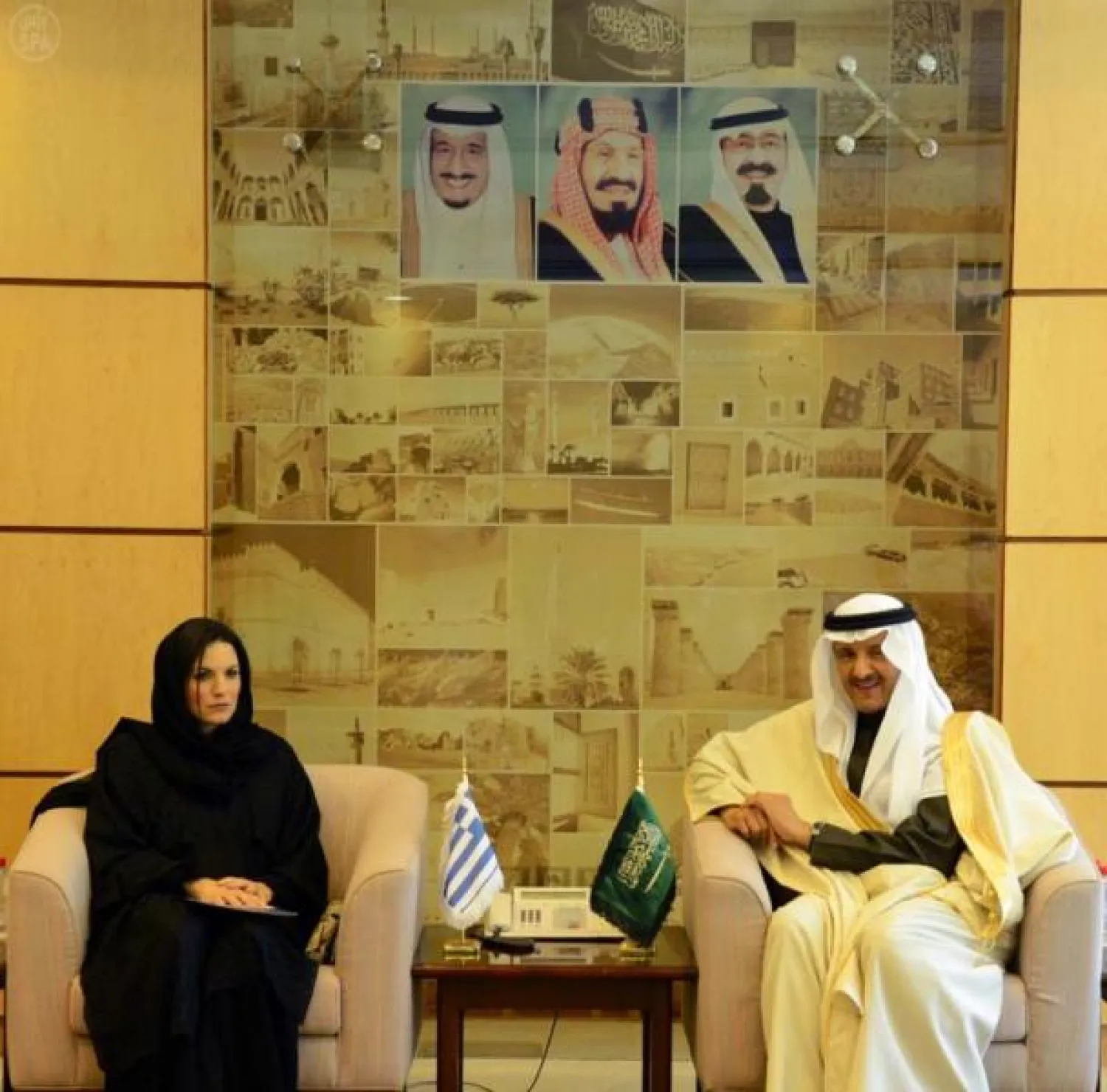 السعودية واليونان توقعان اتفاقية لتطوير السياحة في البلدين