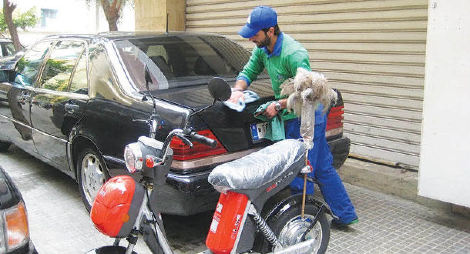 خدمة «التوصيل المنزلي» في لبنان تشمل الدواء والنرجيلة وغسيل السيارات