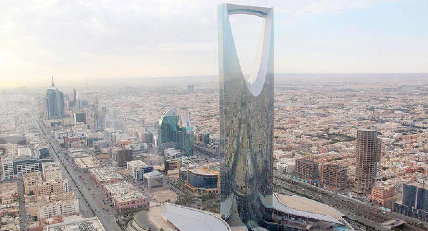 تتأهب السوق العقارية السعودية لتغيرات واسعة على وقع قرارات الدعم السكني ومشروع «أرض وقرض» (تصوير: خالد الخميس)