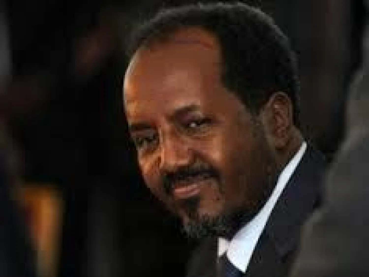 خمسة قتلى على الأقل في هجوم على القصر الرئاسي في مقديشو نجا منه الرئيس