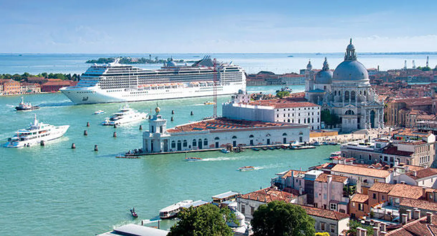 رحلات «الكروز».. تجلب العالم إليك وتضعه بين يديك