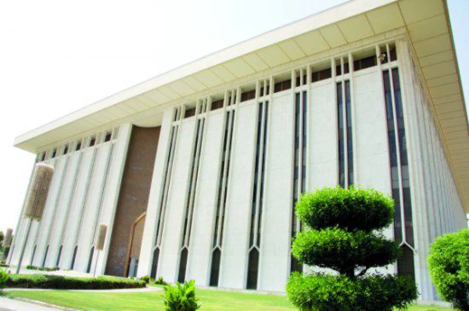 مؤسسة النقد العربي السعودية تواصل ترخيصها للجهات الراغبة في ممارسة نشاط التمويل