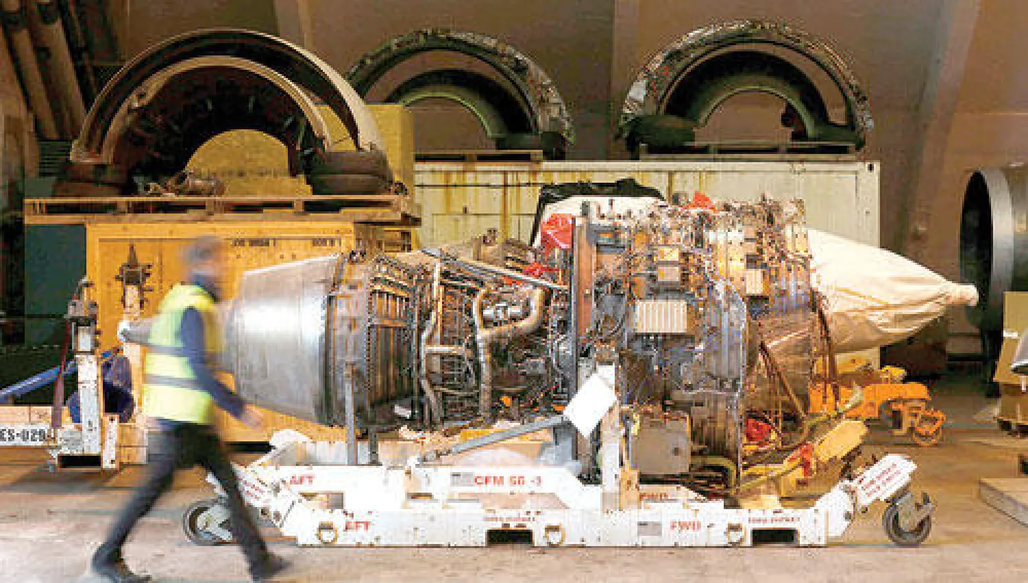 إيران تسعى لتعزيز التعاون الجوي مع الخليج بعد توقيع مذكرة تفاهم مع عمان