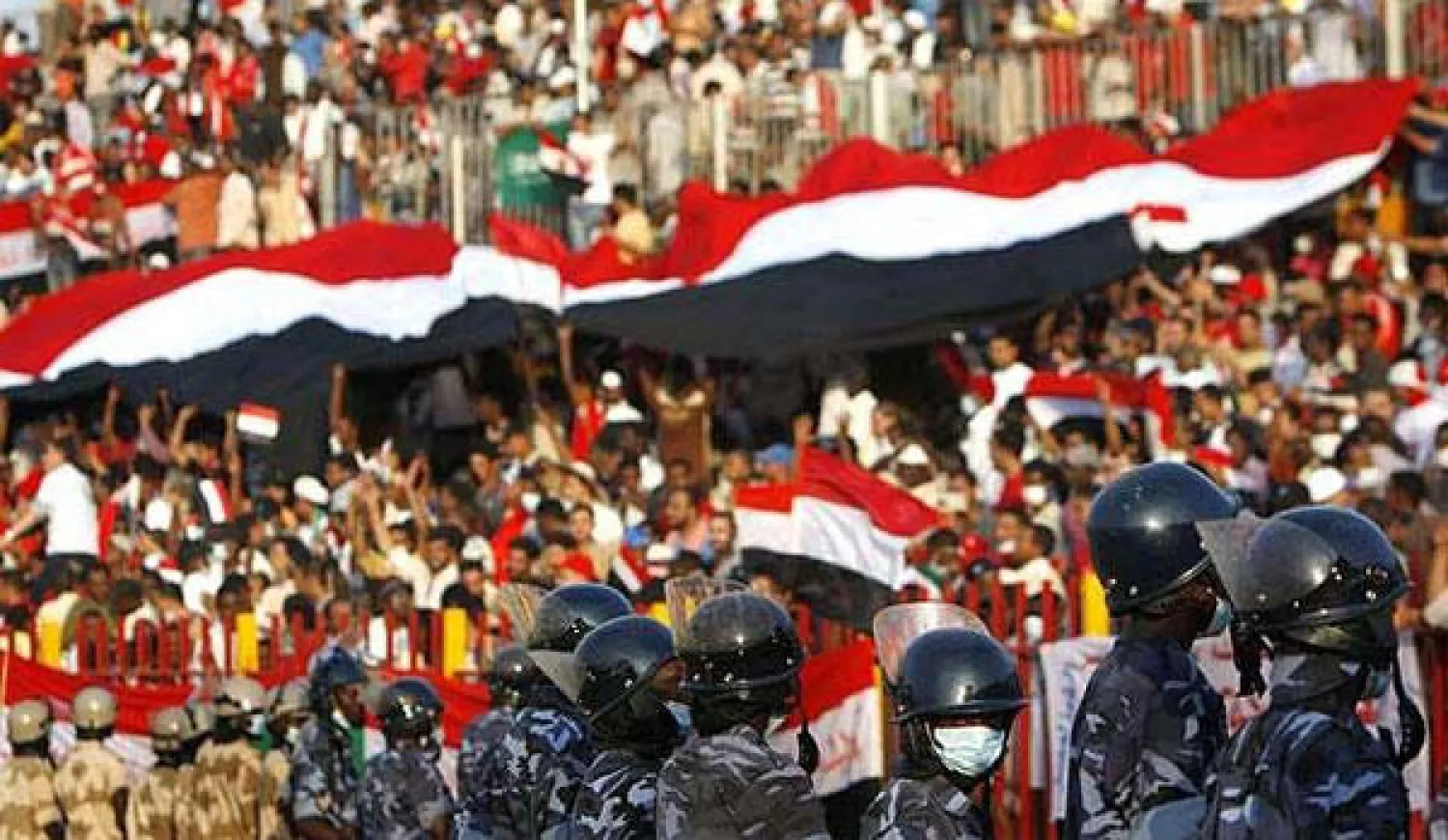 جولة جديدة من العنف بين قوى الأمن المصري وروابط مشجعي كرة القدم