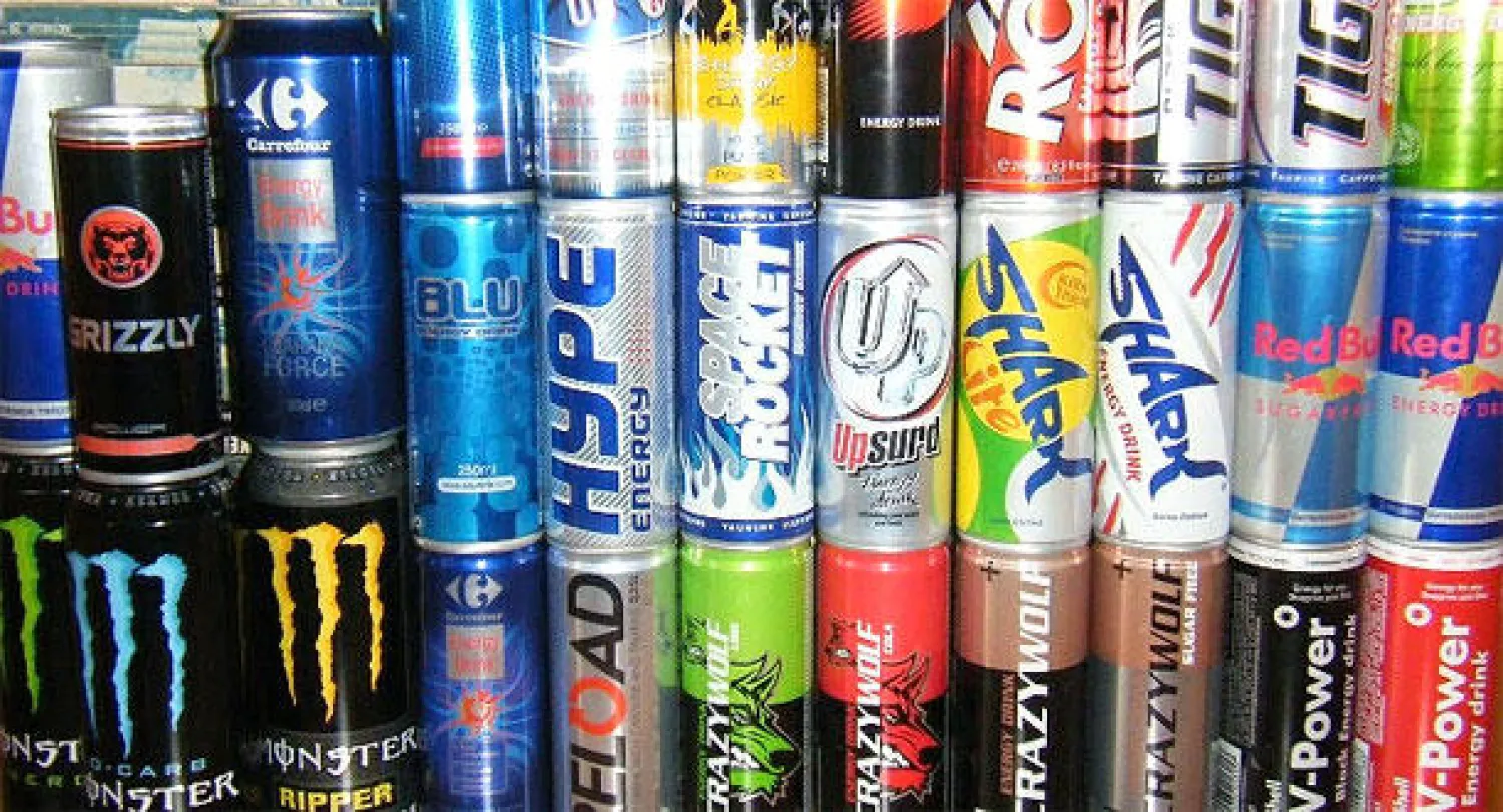 إجراءات صارمة تفرضها السعودية على إعلان وتوزيع وبيع «مشروبات الطاقة»