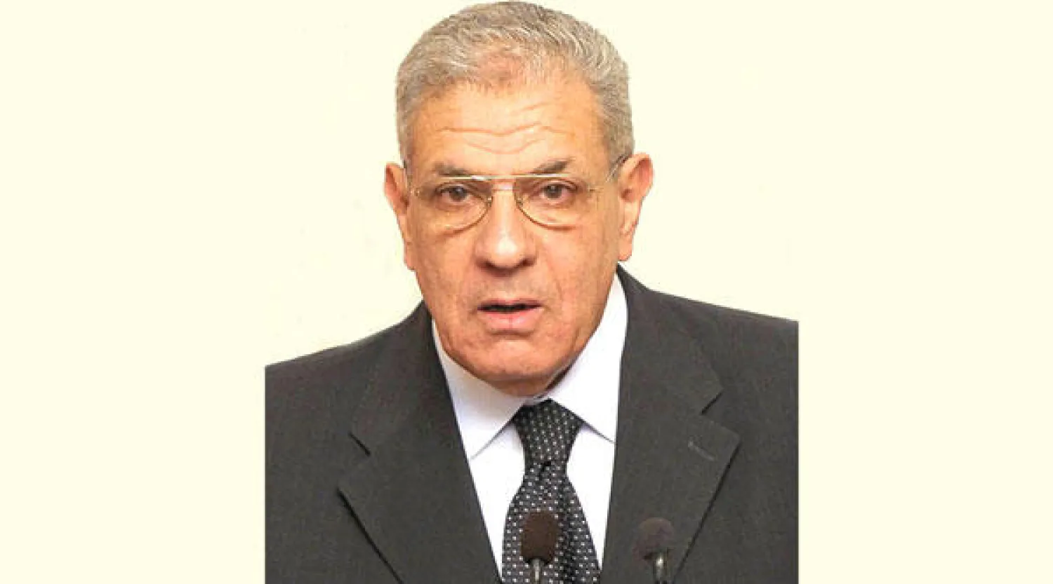 محلب خلال كلمته التلفزيونية للمصريين أمس (رويترز)