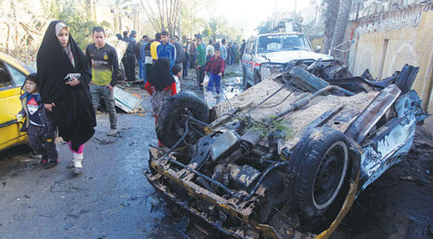 عشرات القتلى والجرحى بسلسلة تفجيرات في سامراء ومخاوف من امتداد أحداث الأنبار