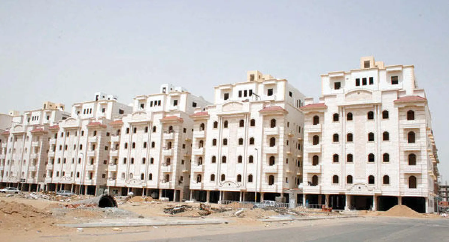 أسعار الأراضي في السعودية تشكل عائقا كبيرا أمام تملك المواطنين للسكن (تصوير: غازي مهدي)