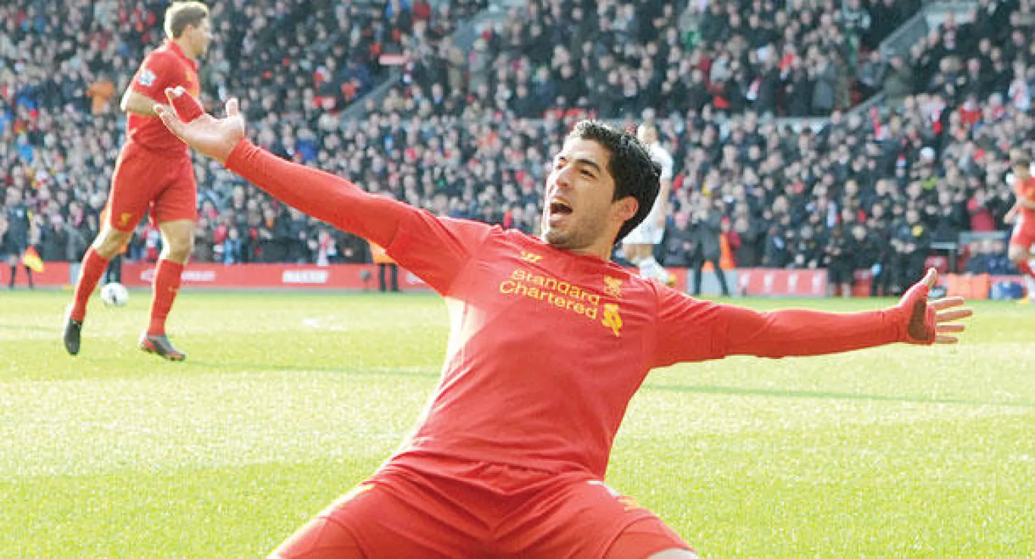 سواريز مهاجم يخشاه أي دفاع (أ.ب)