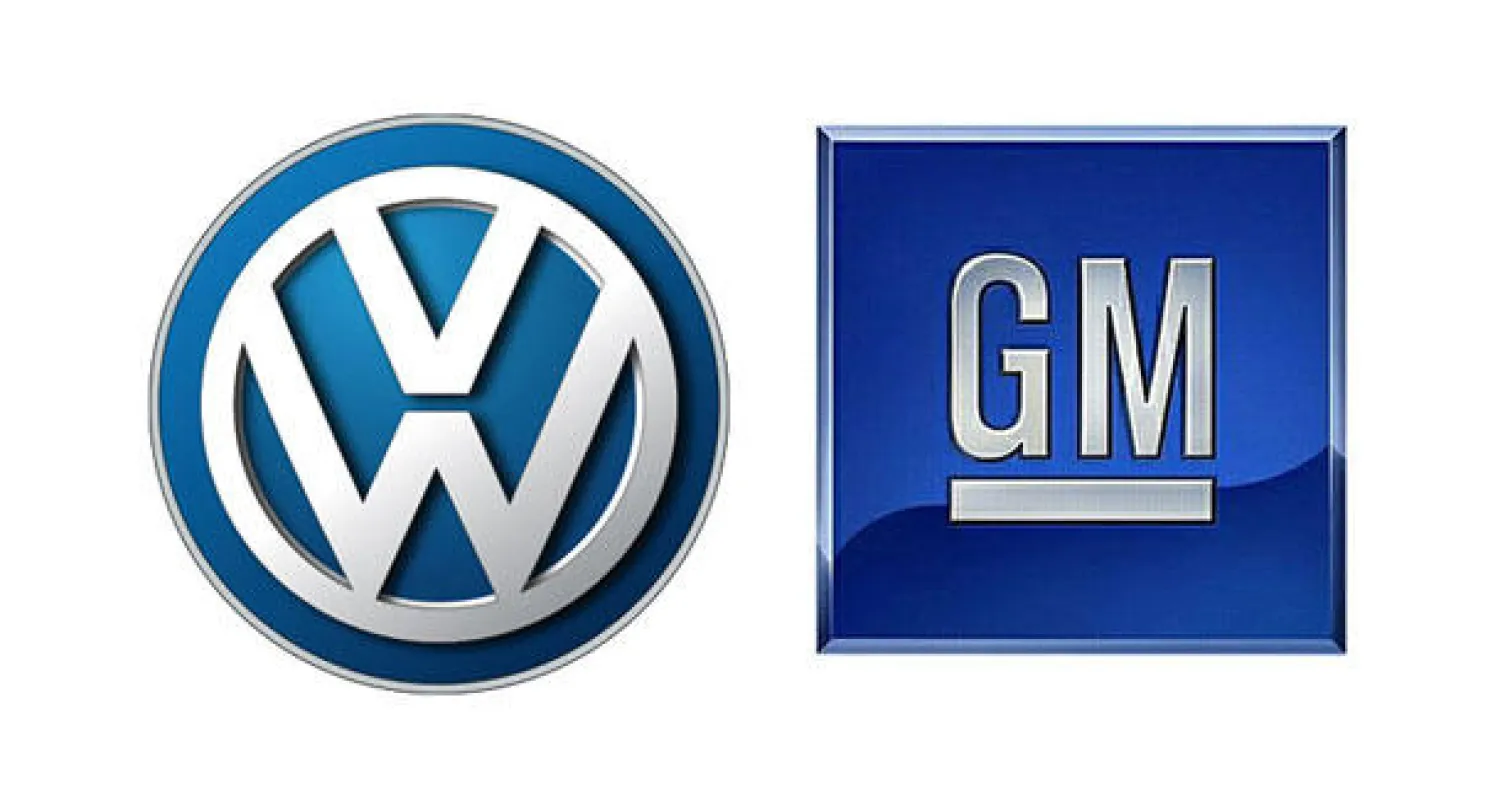 «جنرال موتورز» تكتشف مشكلات  في 1.37 مليون سيارة وفولكسفاغن تستدعي 589 ألف سيارة فان صغيرة