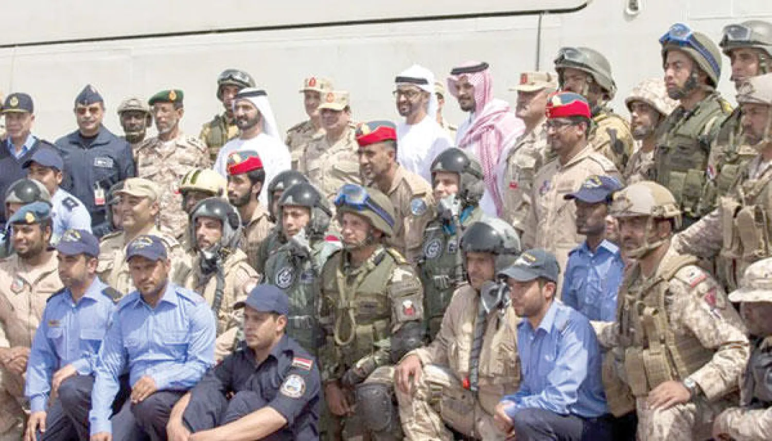 الشيخ محمد بن راشد والشيخ محمد بن زايد والمشير السيسي والأمير سلمان بن سلطان (واس)