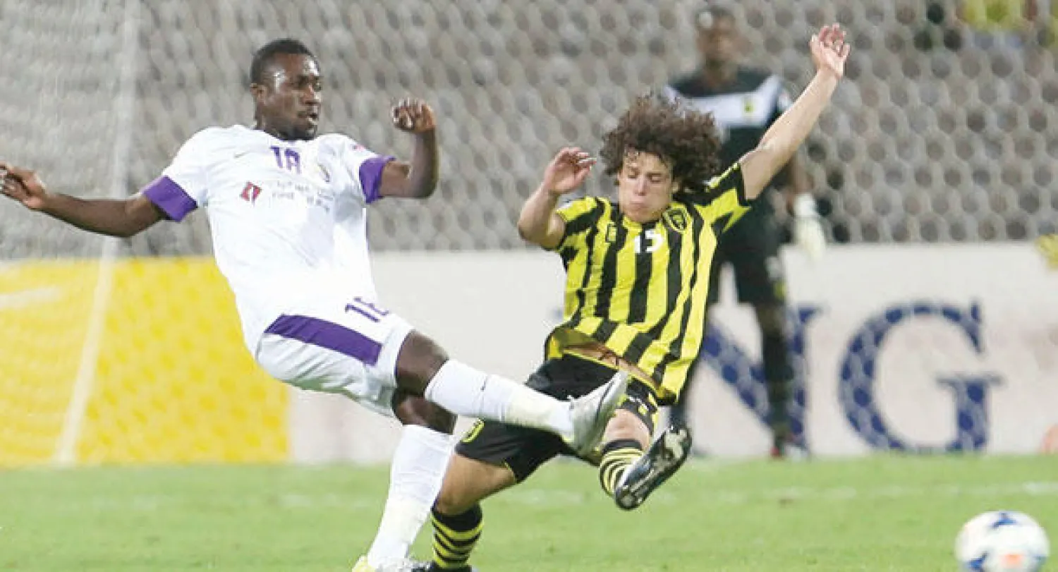 من مباراة الاتحاد والعين الإماراتي في الجولة الثانية من الدوري الآسيوي