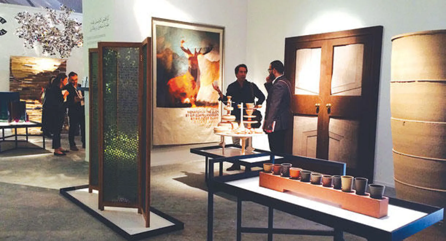 «أيام التصميم ـ دبي».. عناق القديم والحديث في قطع الأثاث