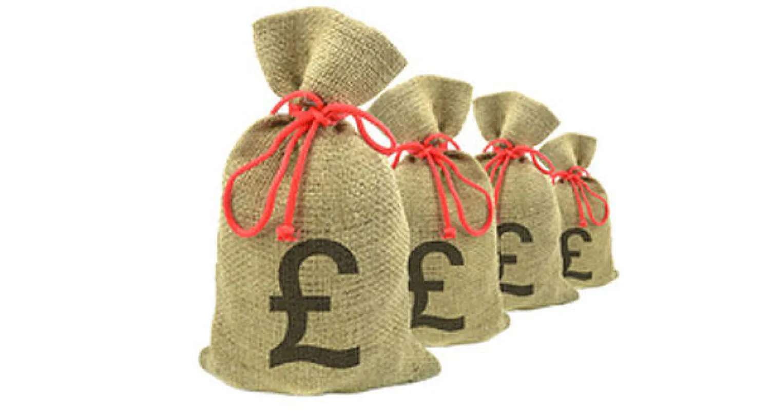 ثروات خمس أغنى عائلات بريطانية تفوق ما يمتلكه ملايين