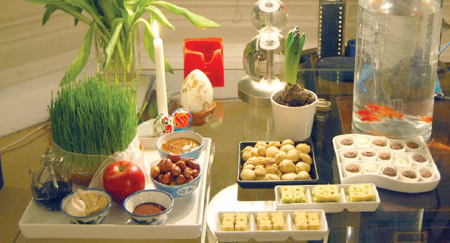 توضع على المائدة النوروزية سبعة أشياء تبدأ بحرف السين باللغة الفارسية