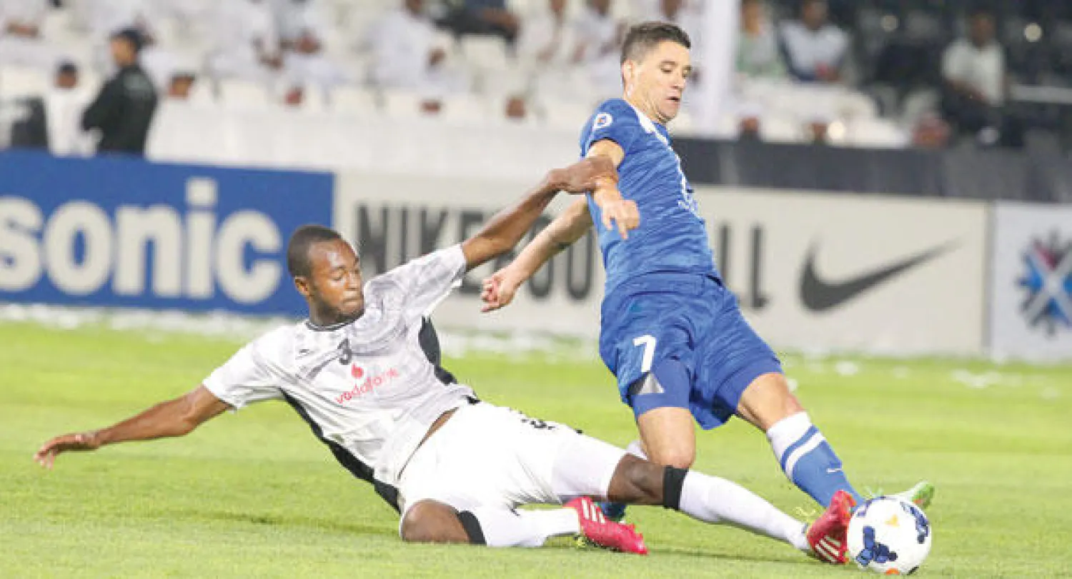 البرازيلي نيفيز سجل هدفين للهلال ولكن دون جدوى (تصوير: سعد العنزي)