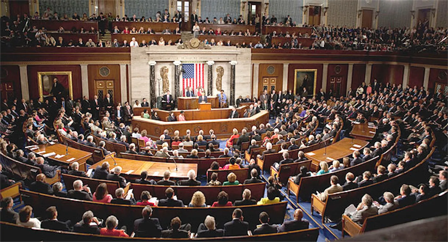 الكونغرس الأميركي يطالب أوباما باتخاذ موقف صارم إزاء برنامج إيران النووي