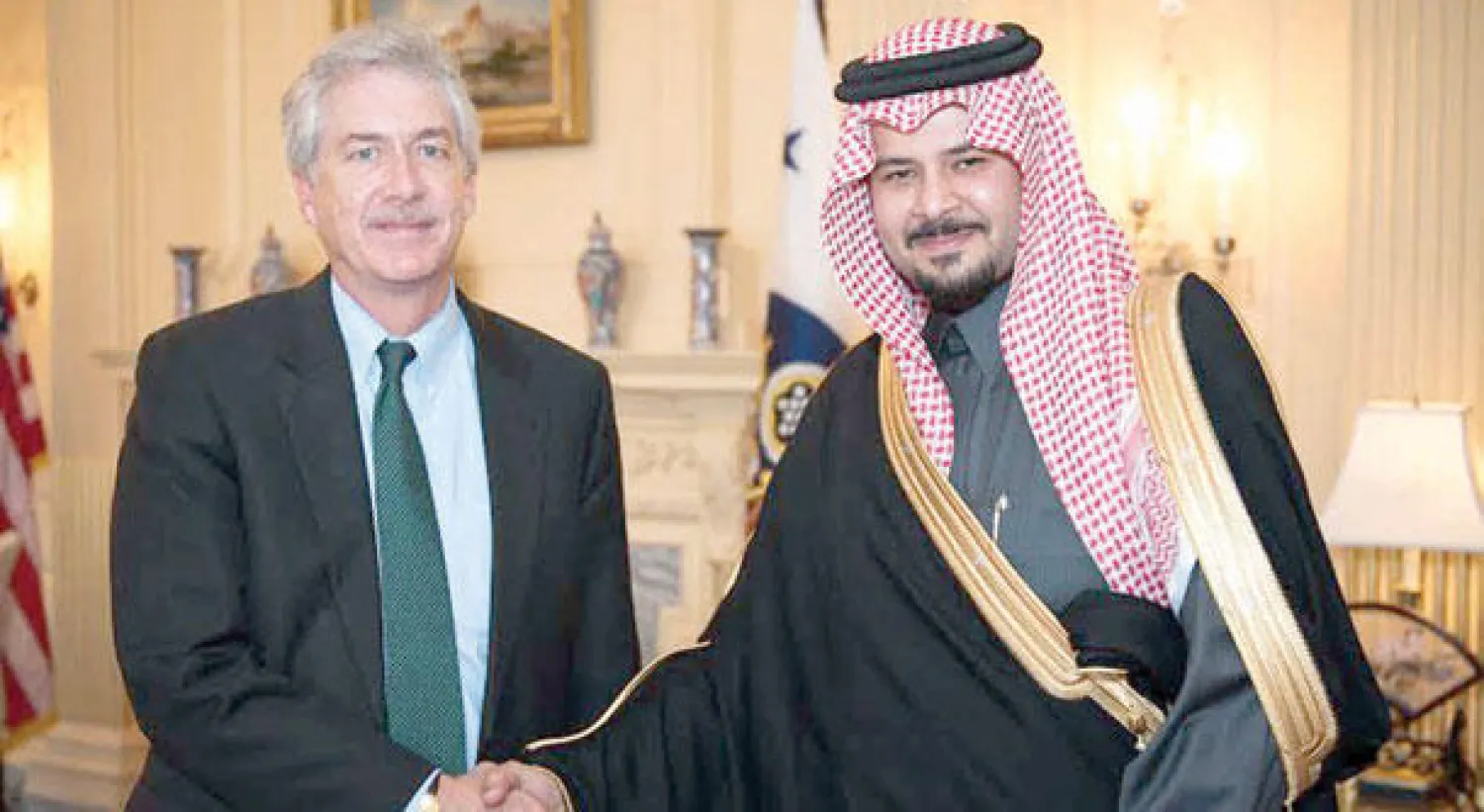 الأمير سلمان بن سلطان خلال استقبال نائب وزير الدفاع الأميركي له في العاصمة الأميركية واشنطن (واس)