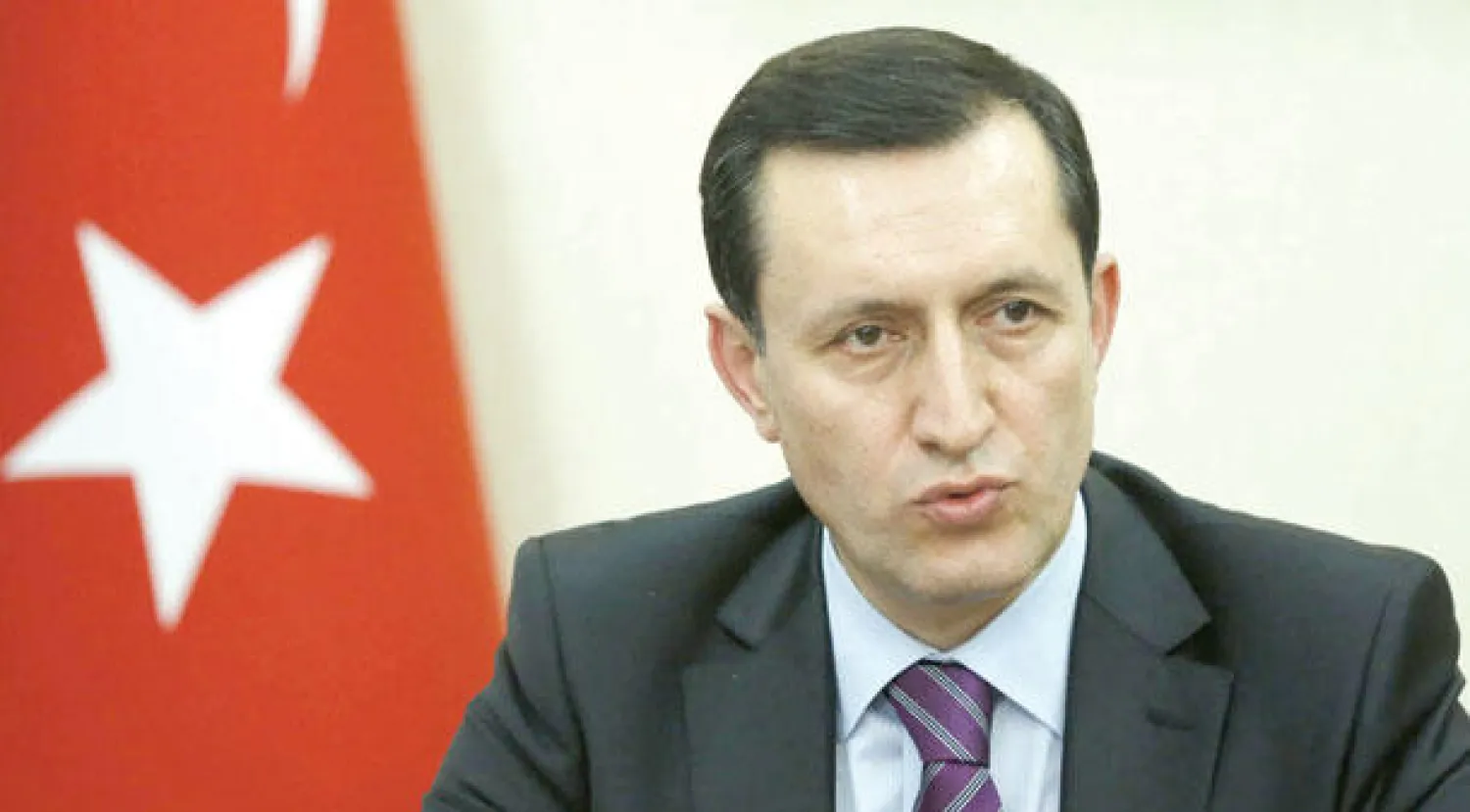 نائب رئيس الوزراء التركي أمر الله إشلر