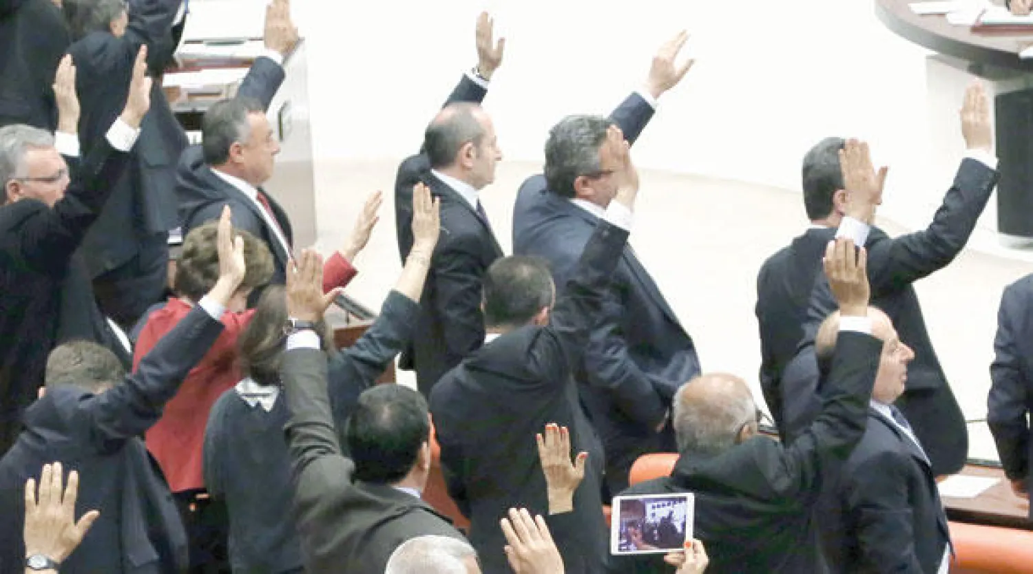 ارشيفية لنواب معارضون