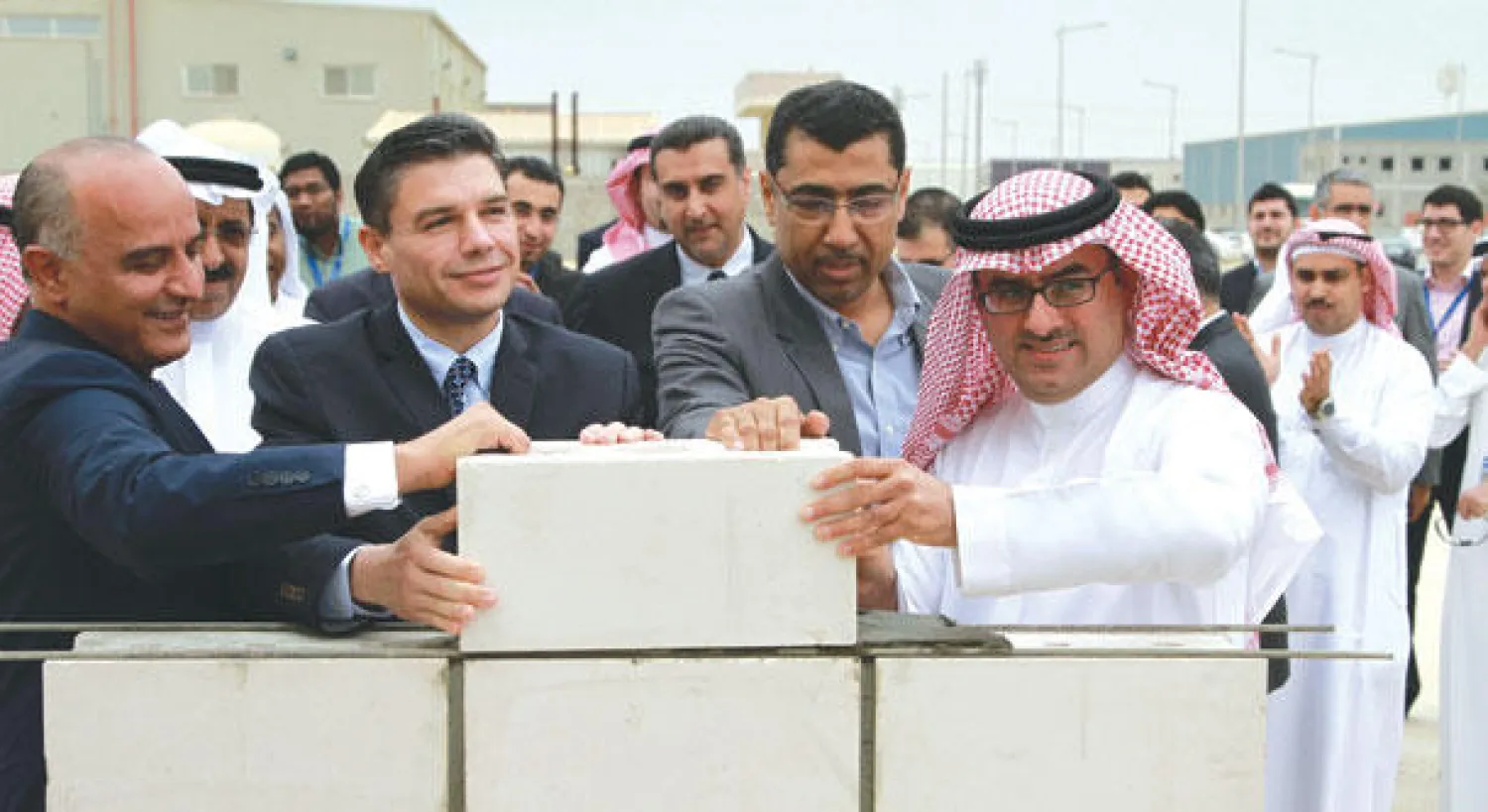 جانب من إطلاق معمل النفط والغاز في الدمام أمس ({الشرق الأوسط})