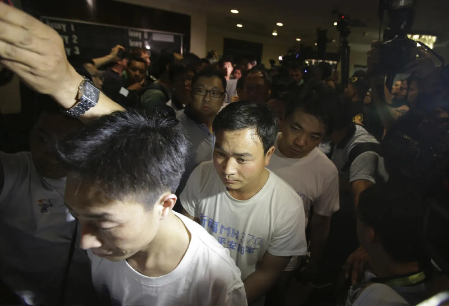 تكثيف البحث عن الطائرة الماليزية.. وأستراليا تنشئ مركزا لتنسيق الجهود