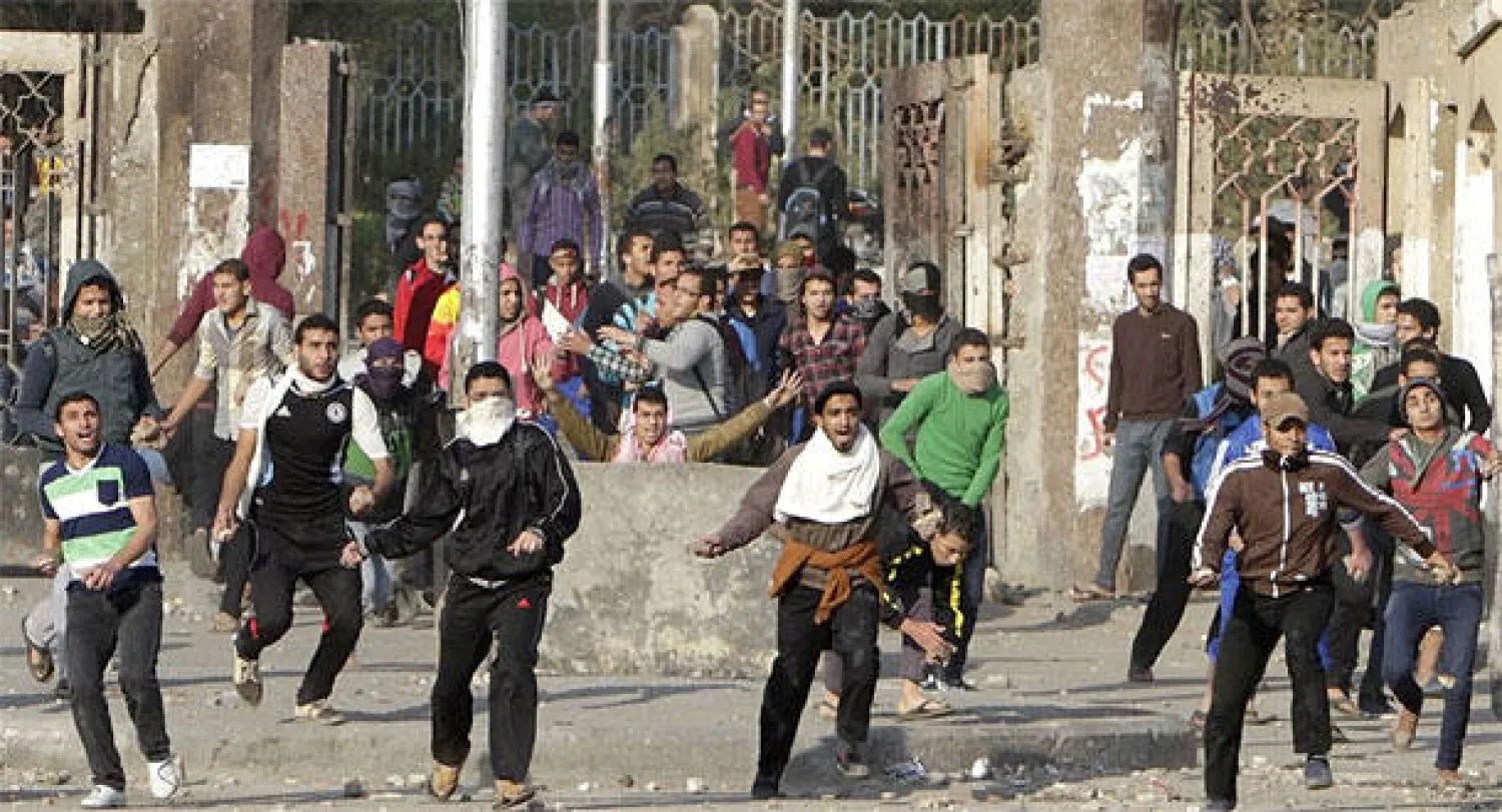 اشتباكات في الجامعات المصرية وحملات الجيش تواصل مساعيها لضبط المتشددين