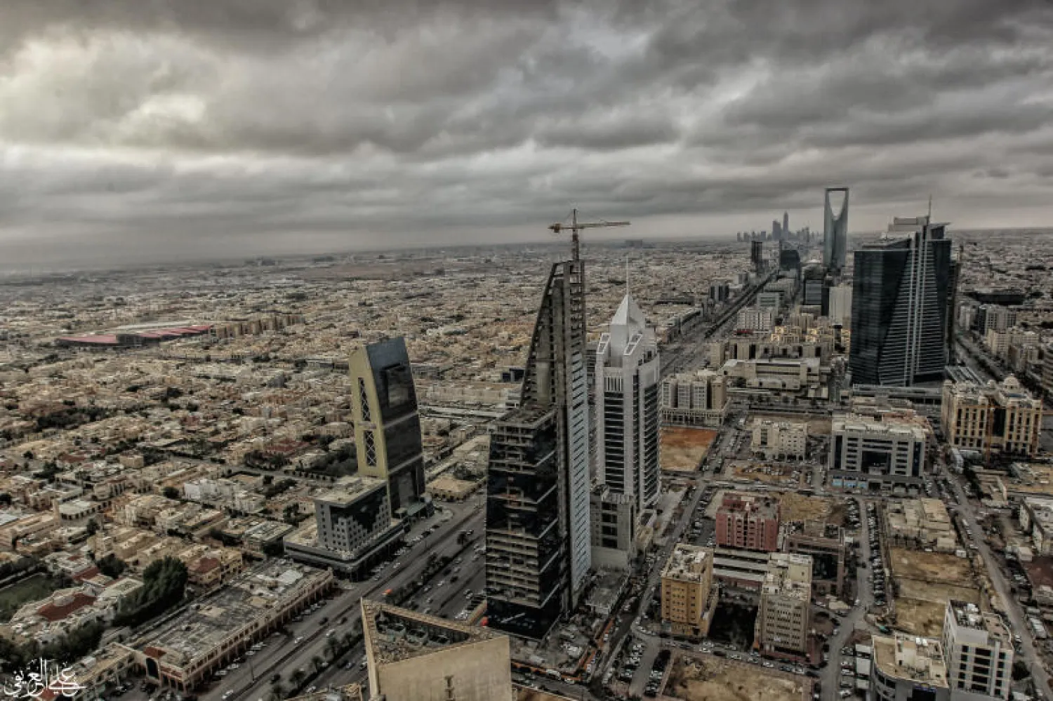 توقعات بهطول أمطار رعدية وهواء بارد على مناطق السعودية