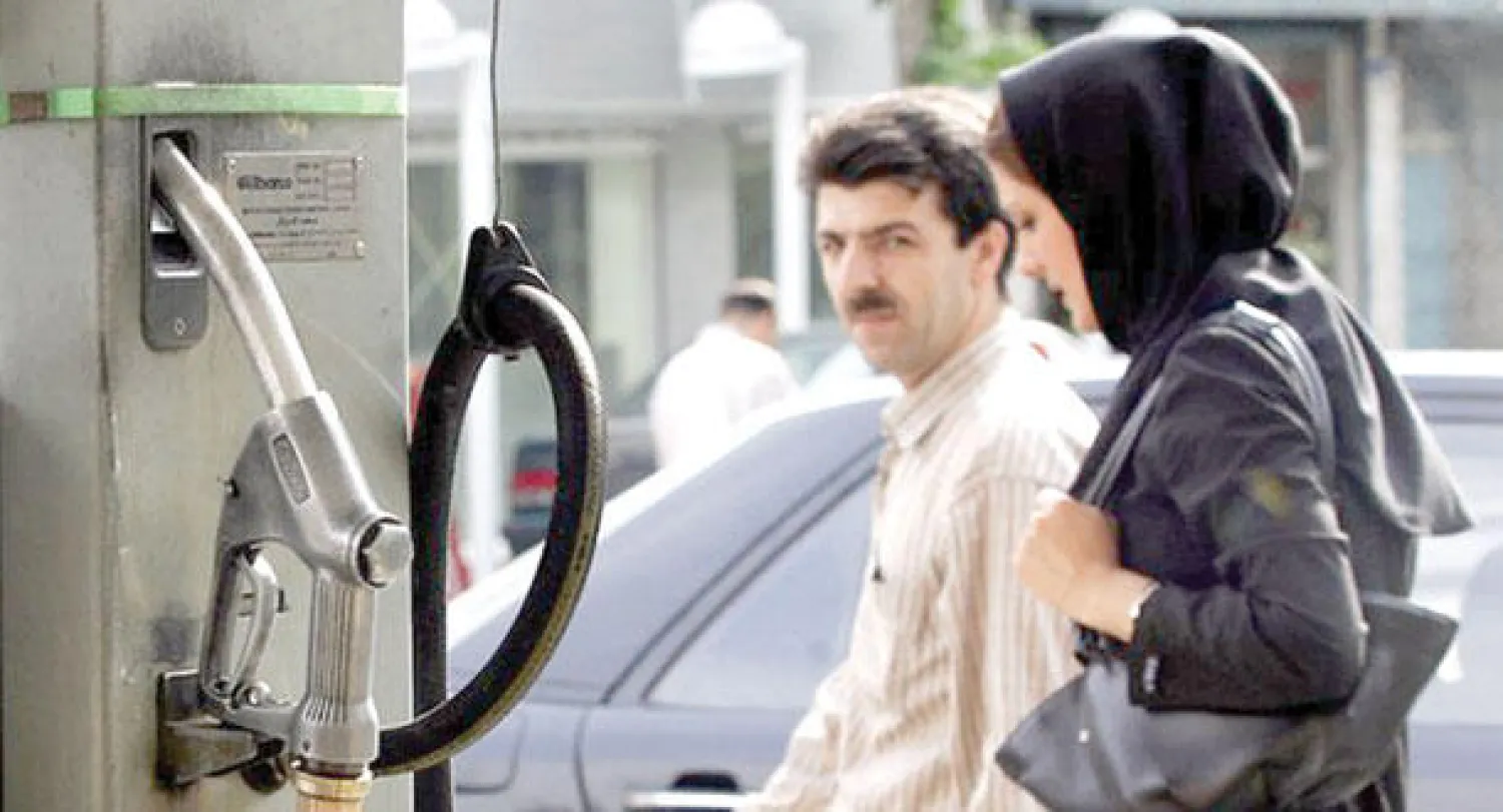 التاسع من أبريل الجاري موعد إعادة التسجيل الراغبين في إعانات حكومية (أ. ف. ب)