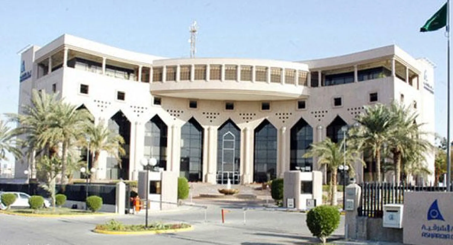 رجال أعمال شباب يسيطرون على «غرفة الشرقية»