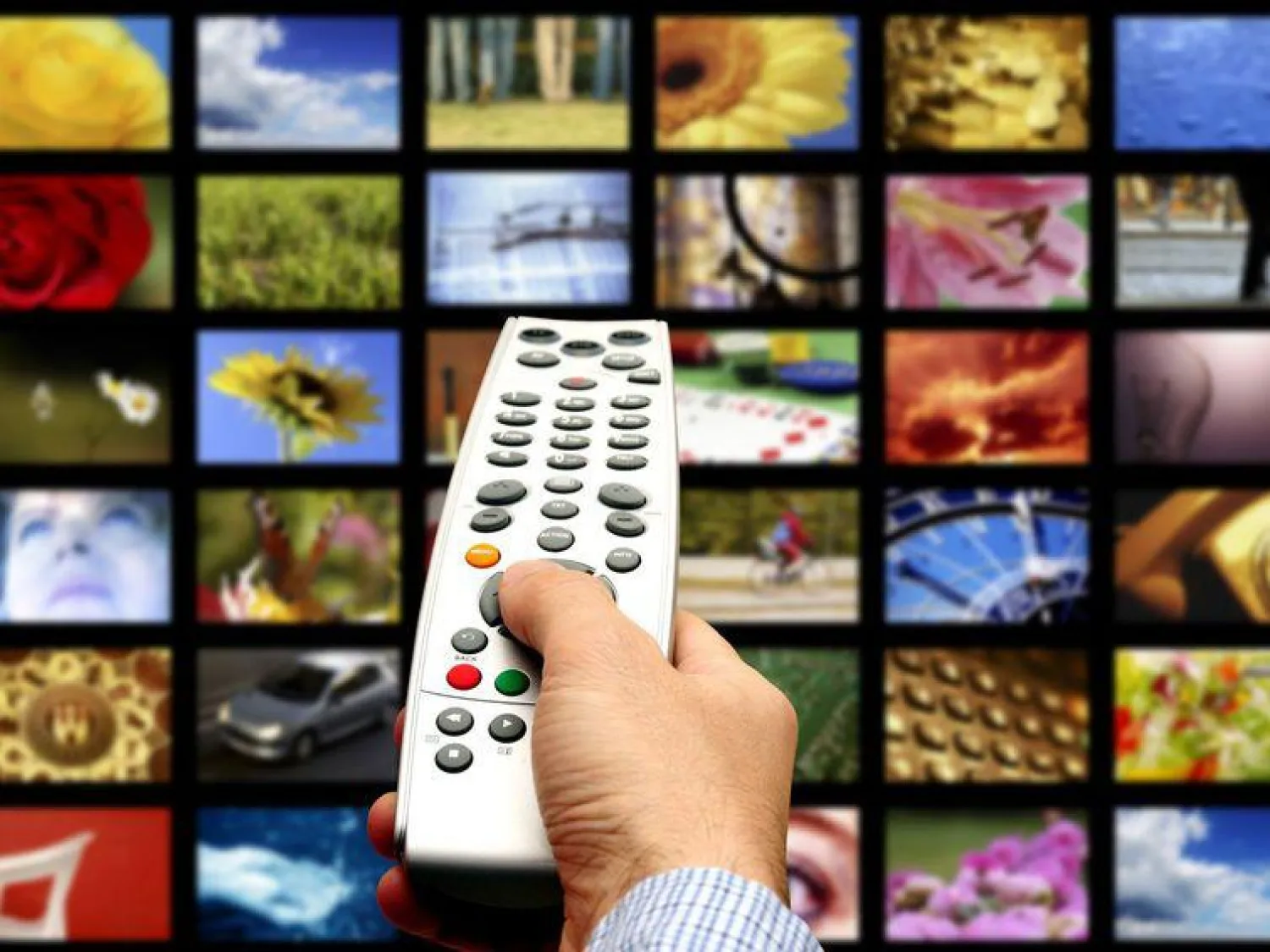 «غوغل» تشعل الصراع التكنولوجي مجددا بطرح تلفزيون «أندرويد»