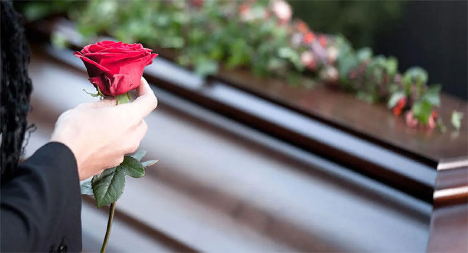 إدانة حانوتي بألمانيا بتهمة الاحتفاظ برماد جثث الموتى بدل دفنها