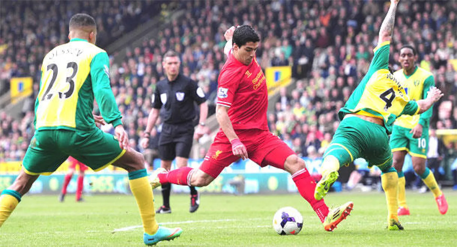 ليفربول يتصدر الدوري الإنجليزي بفوزه على نوريتش سيتي