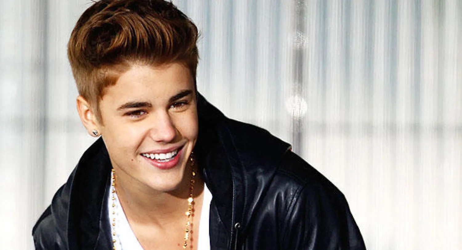 جاستين بيبر يزور دارا للأيتام في اليابان