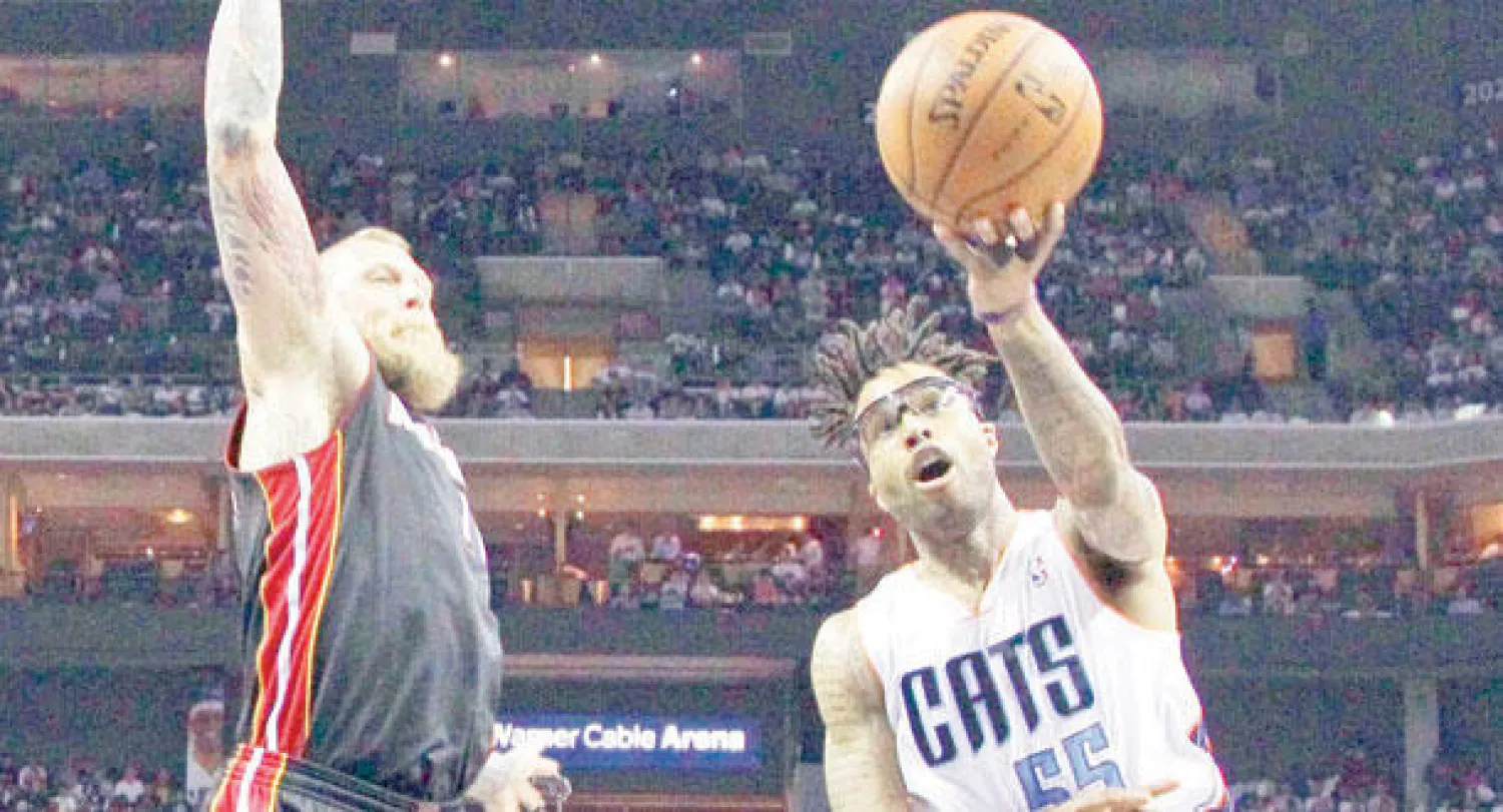 ميامي هيت قدم أداء لافتا في دوري السلة الأميركي