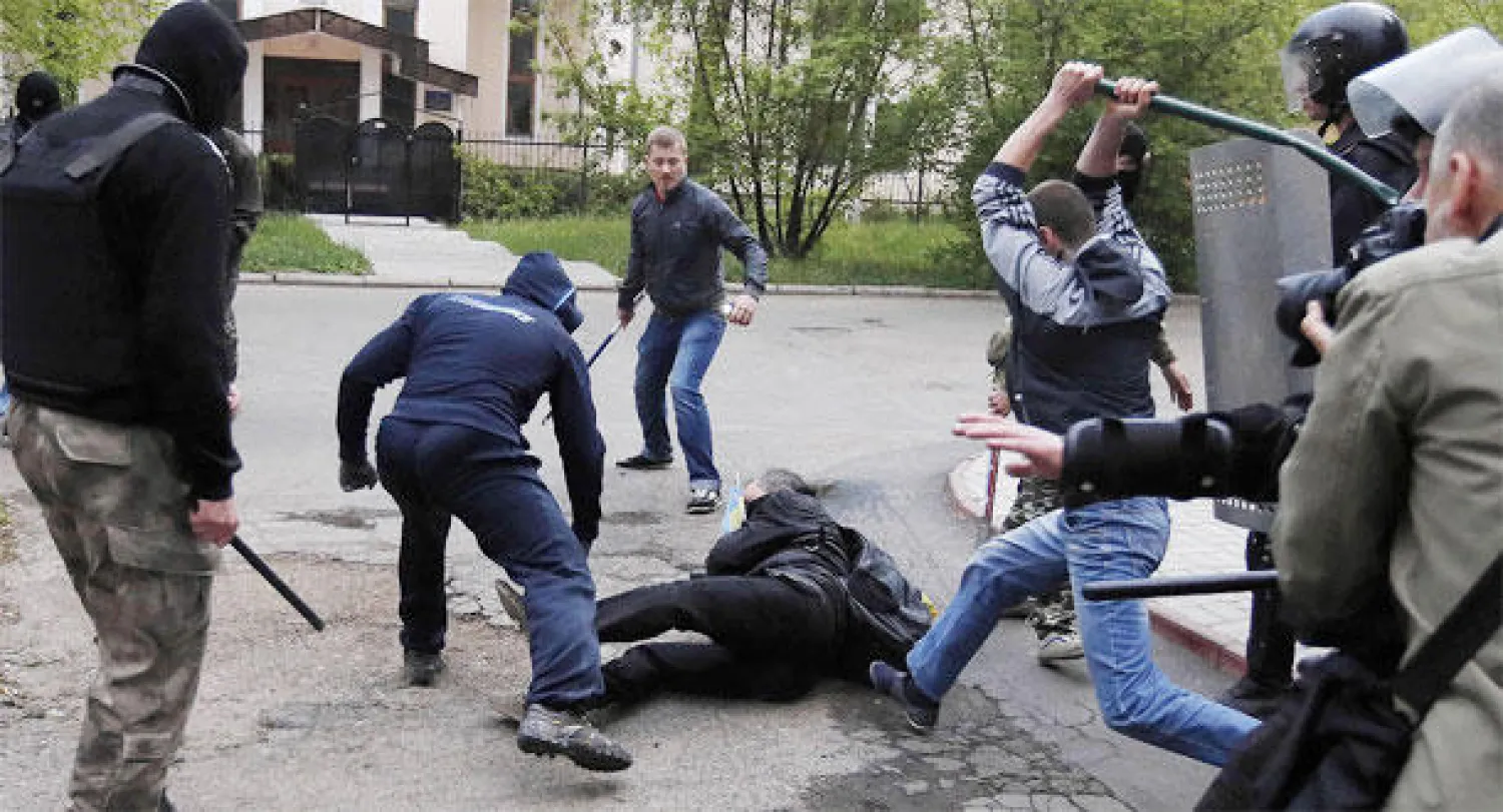 «ستار حديدي» جديد يفرضه الغرب على روسيا.. والتوتر يستمر بأوكرانيا