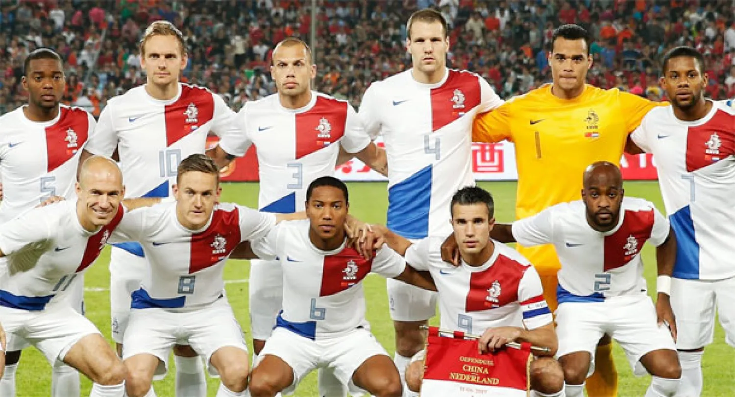 تشكيلة هولندية محلية لبداية الاستعدادات لمونديال 2014