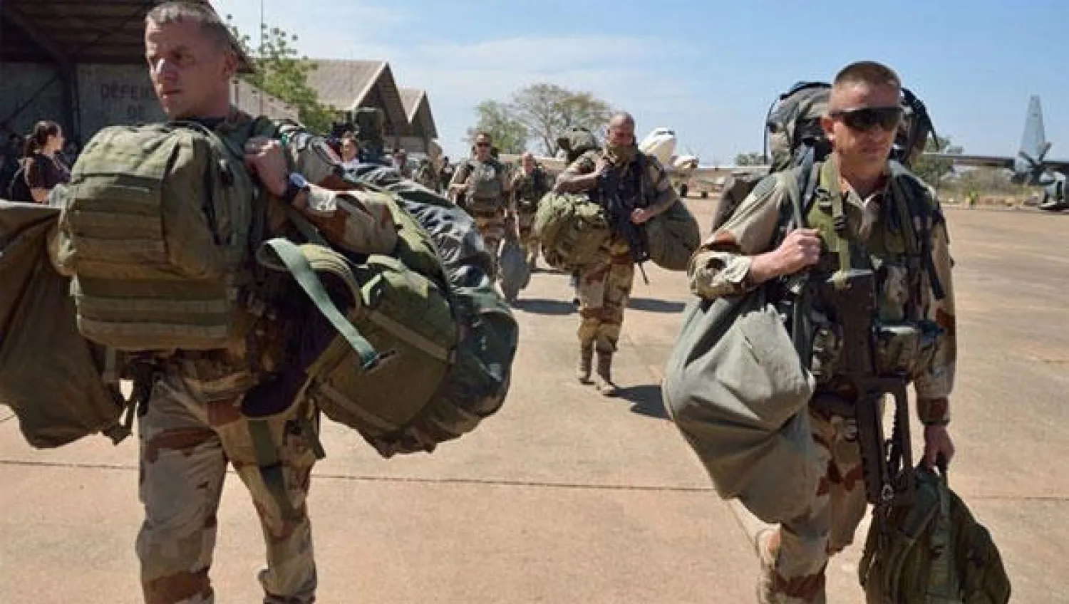 إعادة الانتشار العسكري الفرنسي يستهدف بالدرجة الأولى الجنوب الليبي