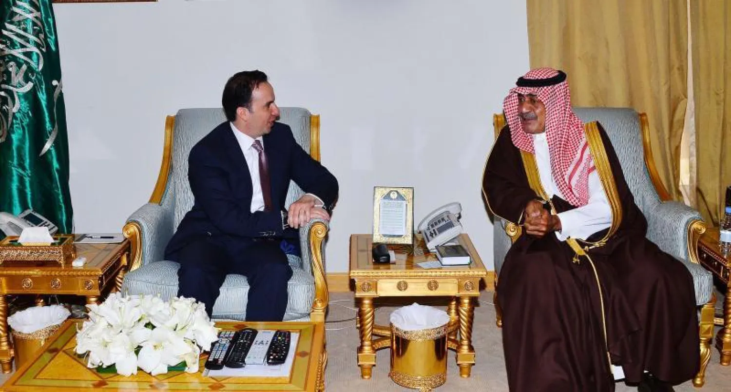 ولي ولي العهد يستقبل مستشار ملك الأردن