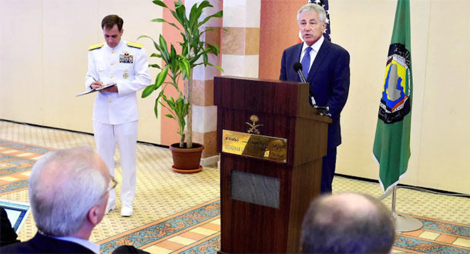 وزير الدفاع الأميركي يكشف عن اتفاق مع الخليج يدعم المعارضة السورية