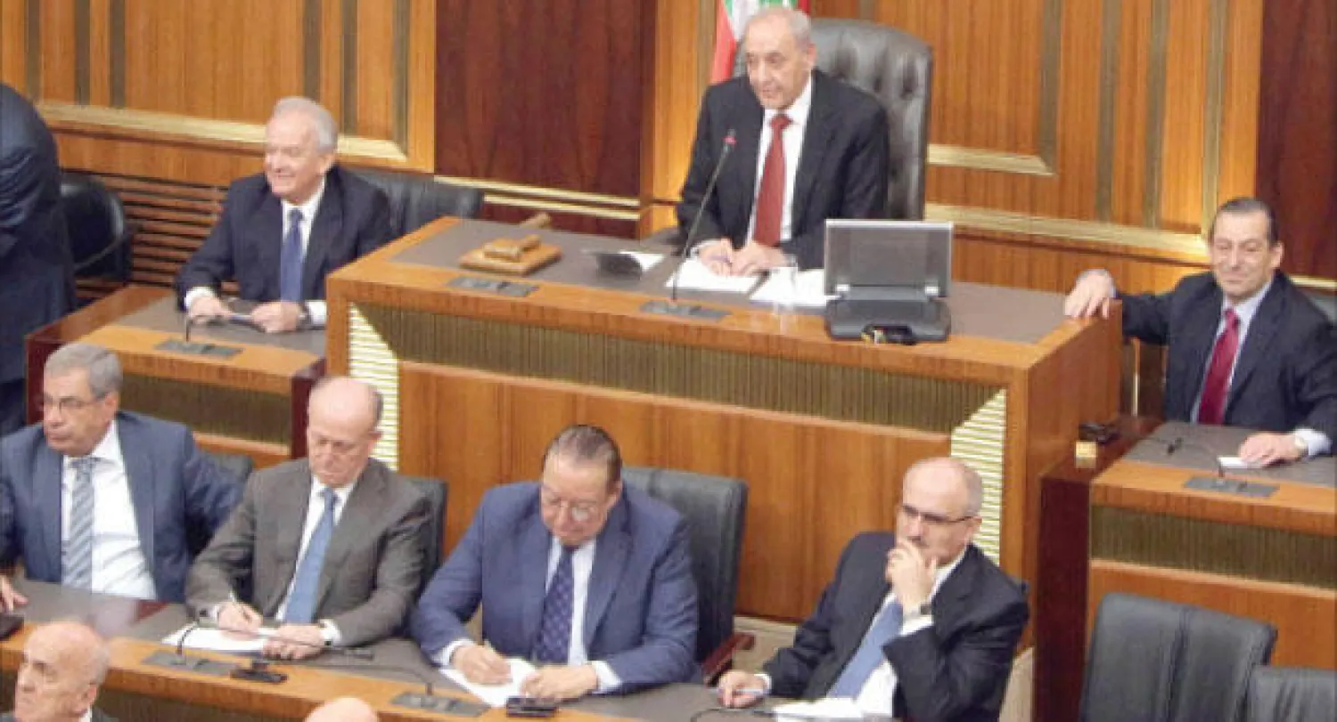 شغور كرسي الرئاسة بات هاجس اللبنانيين والسياسيين وفي الصورة جانب من إحدى جلسات البرلمان (أ.ب)