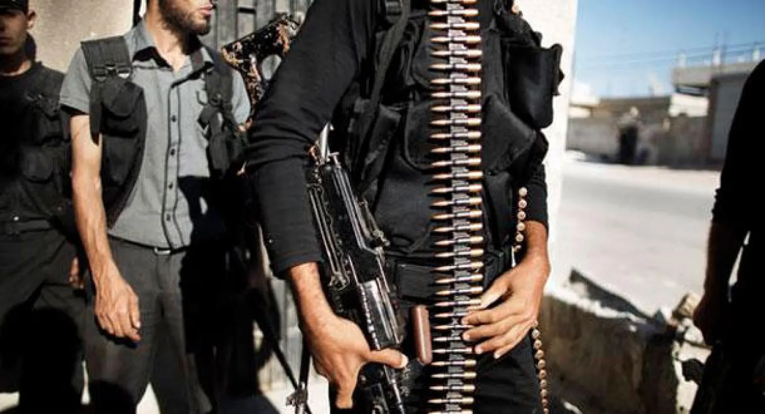 «داعش» ناشط في ربط الرقة بالأنبار لفتح خطوط الإمداد بين سوريا والعراق