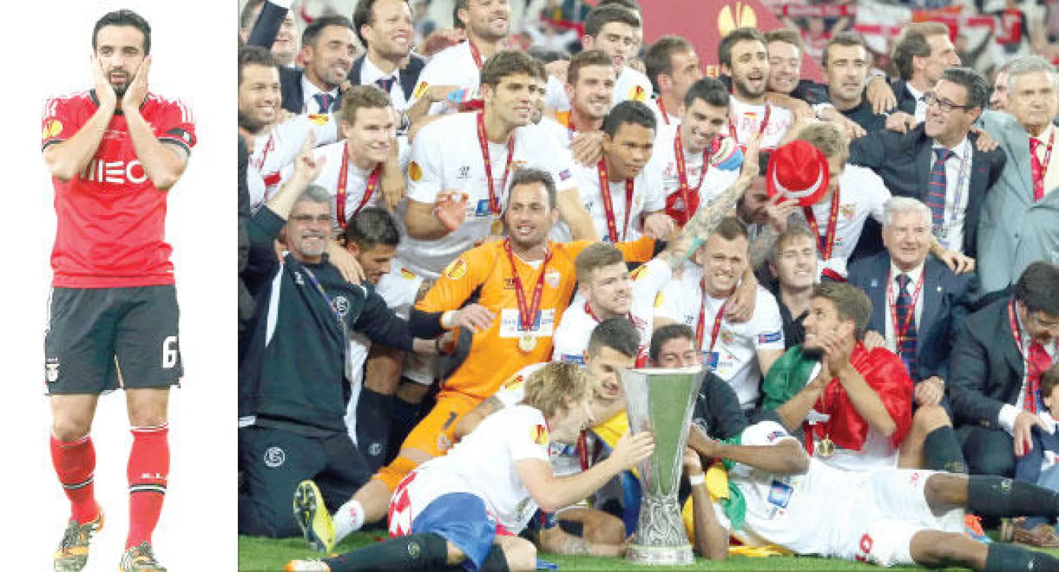 إشبيلية يحرز لقب الدوري الأوروبي للمرة الثالثة (إ.ب.أ)  -  لاعب بنفيكا روبن أموريم بعد ضياع الأمل في اللقب (رويترز)