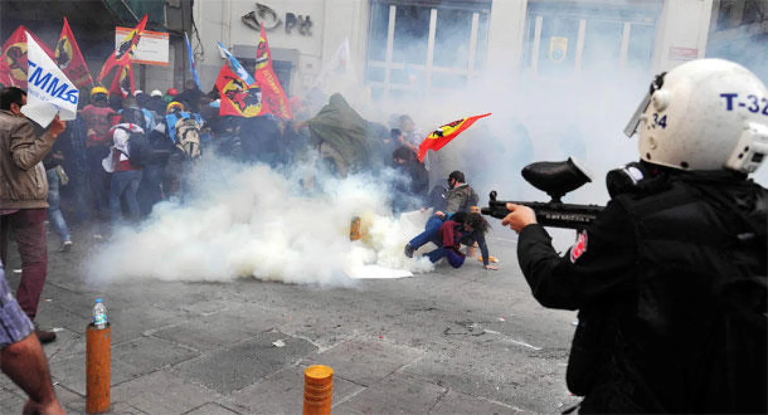 إضرابات مصحوبة بالغضب تعمّ أنحاء تركيا احتجاجا على كارثة المنجم