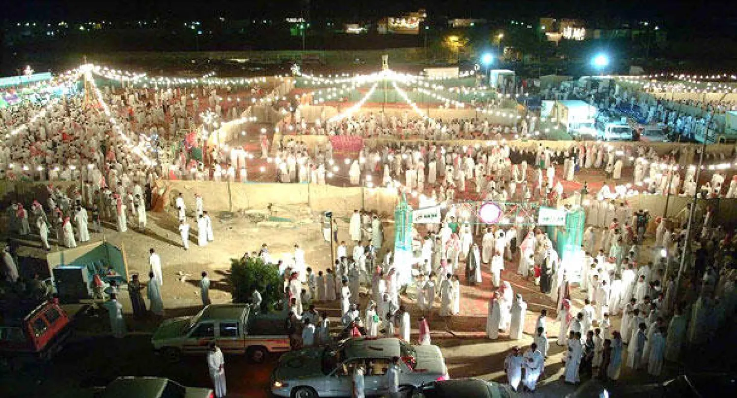 زواج جماعي نظم في جدة العام الماضي ("الشرق الأوسط")